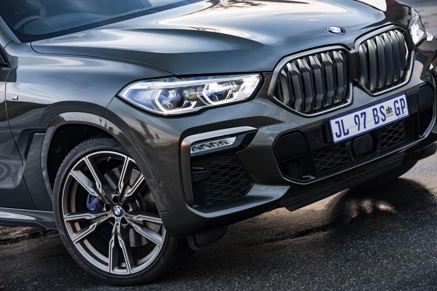 Детали экстерьера BMW X6 M50d (G06) 2020 года  (ZA) (фото 10 из 11)